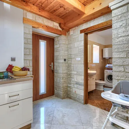 Διαμέρισμα Karlo By Interhome *